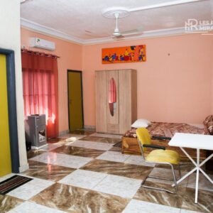 Chambre Climatisée 3 places